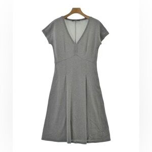 WEEKEND MAX MARA Micro Checkered V Neck Dress Size Medium‎